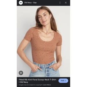 Old Navy Fitted Rib Knit Floral‎ Scoop Neck T-Shirt NEW Size M